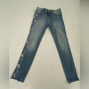 Driftwood Jean with beautiful embroidery down right leg, whitewash finish